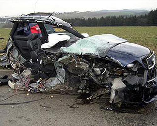 La faucheuse des routes accident411