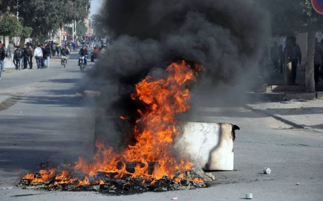 Tunisie-Kairouan: Route bloquée et pneus brûlés à la délégation de Haffouz, en raison de la pénurie de gaz