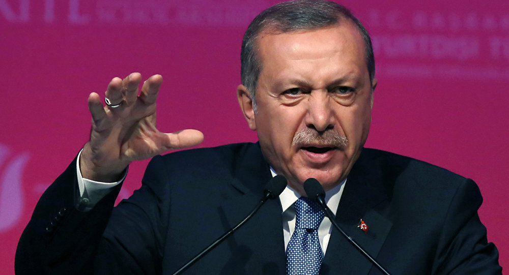 Turquie – Victoire de l’opposition dans les grandes villes, Erdogan prône l’autocritique