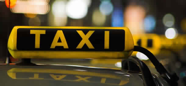 Tunisie: L’Union Tunisienne des taxis individuels annonce la poursuite du travail pendant le confinement général