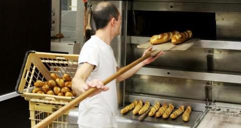 Mohamed Bouanane appelle à l’augmentation des salaires des travailleurs des boulangeries