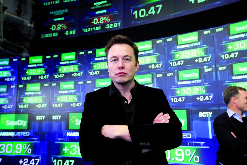 Monde: Elon Musk détrône le patron d’Amazon et devient l’homme le plus riche du monde!