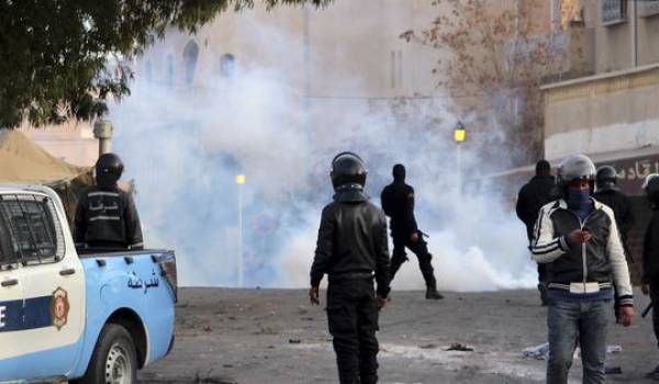 Tunisie-Manifestations d’aujourd’hui : Le correspondant de Libération à Tunis tabassé par plusieurs agents de police