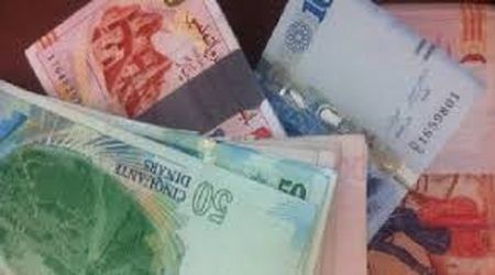 Tunisie : Le déficit du bilan commercial mensuel est passé à 1175,9 millions de dinars