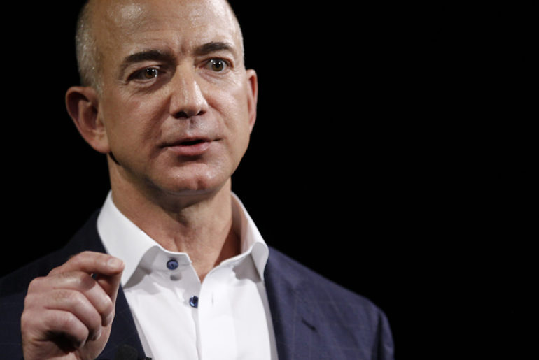 Jeff Bezos reprend le titre d’homme le plus riche du monde devant Elon Musk