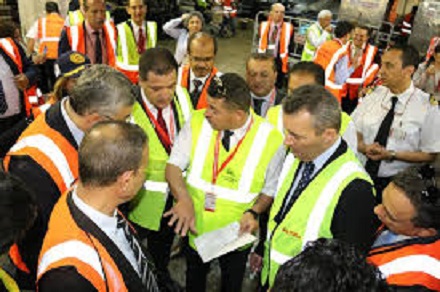 Restructuration de Tunisair plombée par un personnel pléthorique avec 2700 employés pour des besoins réels de 200 personnes