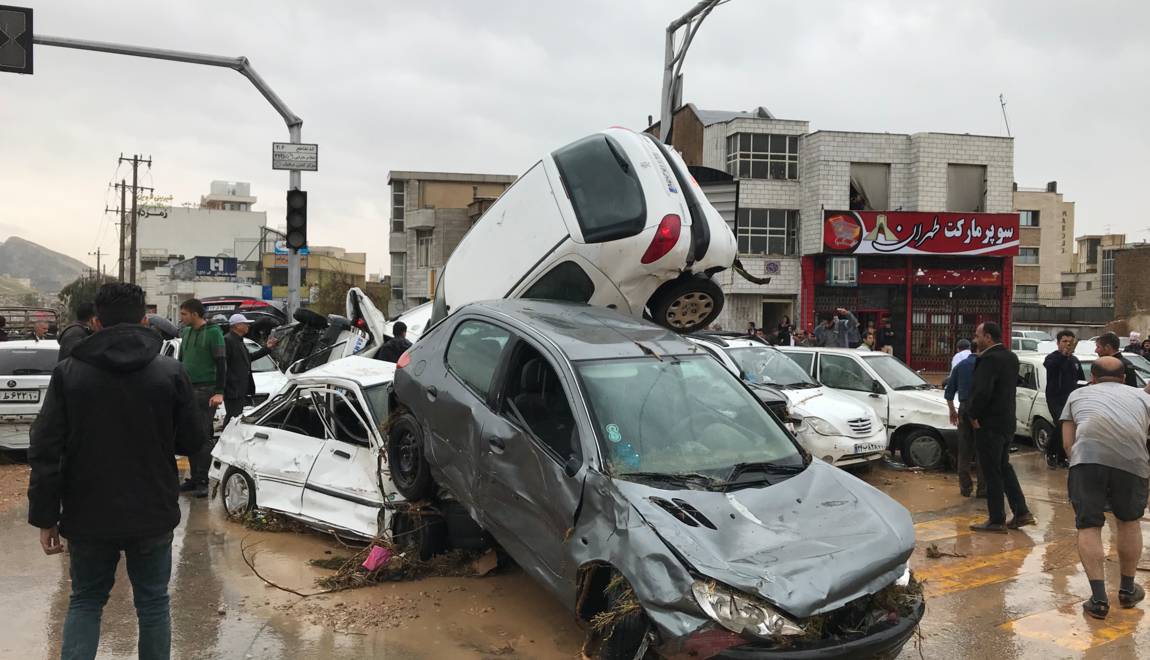 Iran : Des inondations en Iran font des dégâts énormes!