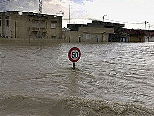 Tunisie: Les riverains du Oued Medjerda encerclés par les eaux après les fortes pluies