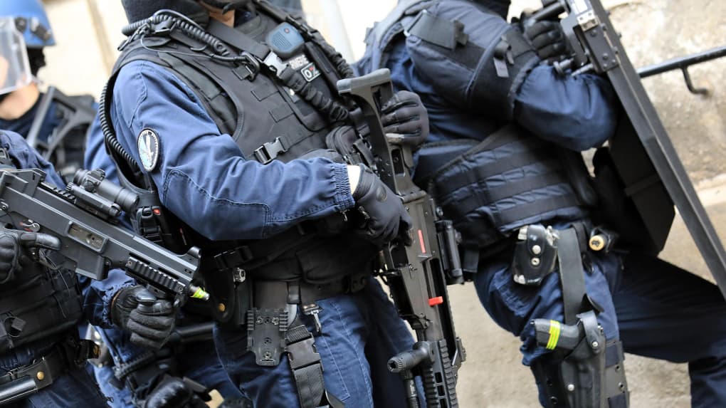 France: Une attaque terroriste contre les forces de l’ordre déjouée