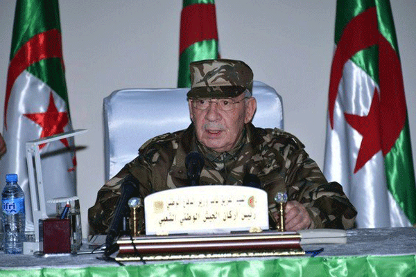 Algérie- Le Chef d’Etat-major de l’armée, Ahmed Gaid Salah évoque de “lourdes affaires de corruption”