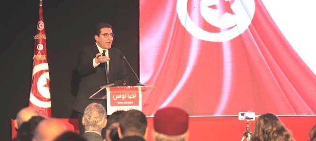 Tunisie – Slim Azzabi rend hommage aux ouvrières agricoles décédées et au soldat martyr d’hier