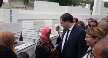 Tunisie-[photos] Chahed inaugure le centre de rayonnement de la jeune fille rurale dans la région de Ain El Bayya
