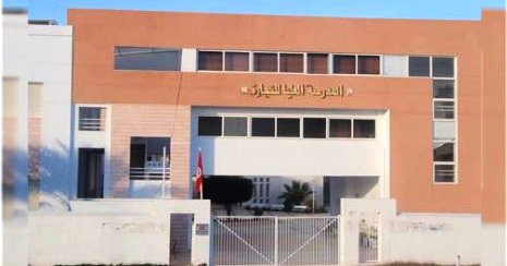 Tunisie – Sfax : Le directeur d’une école supérieure accusé de séquestration des professeurs