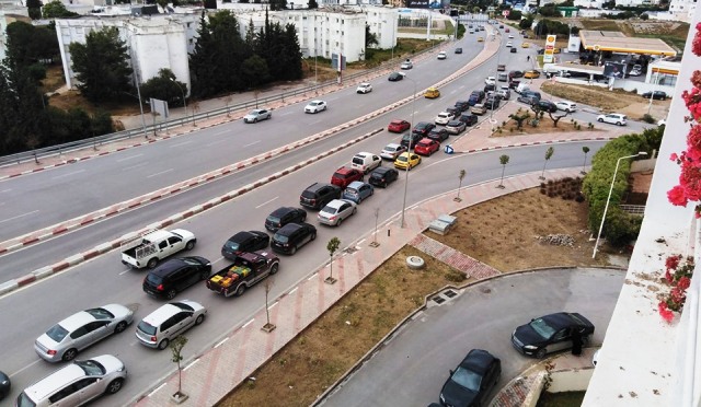 Tunisie – VIDEO : Pas d’affolement… Il n’y aura pas de grève des stations services !