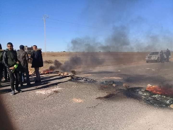 Tunisie: Des employés d’une briqueterie ferment la route entre Kasserine et Thala