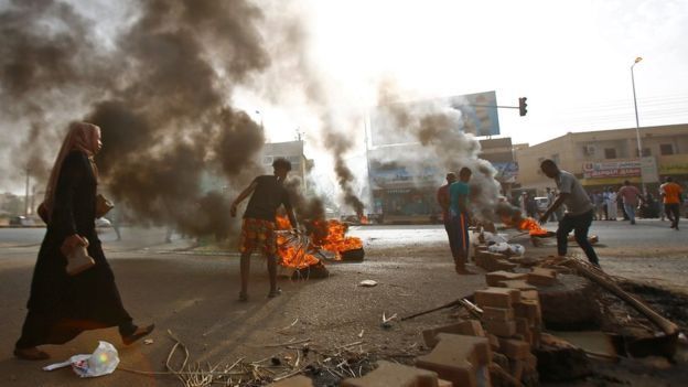 Soudan: Plus de 30 morts lors de la dispersion du sit-in par les militaires