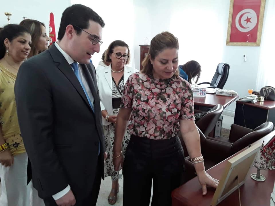 Tunisie-[photos]Selim Azzabi rencontre la présidente de l’Union nationale de la femme tunisienne, Radhia Jerbi