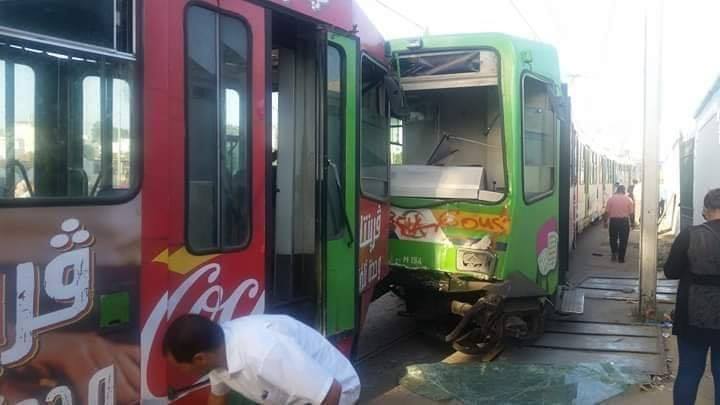Tunisie- [photos] Une collision entre deux métros à Beb Saadoun fait 19 blessés