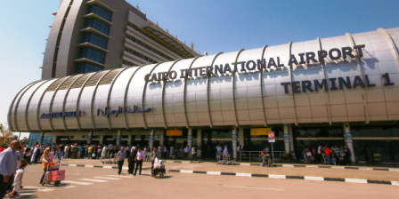 Les grandes compagnies aériennes suspendent leurs vols vers le Caire pour des raisons de sécurité