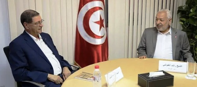 Tunisie – Les islamistes d’Ennahdha seraient en train d’essayer de convaincre Habib Essid d’être leur candidat, pour contrer Zebidi ?