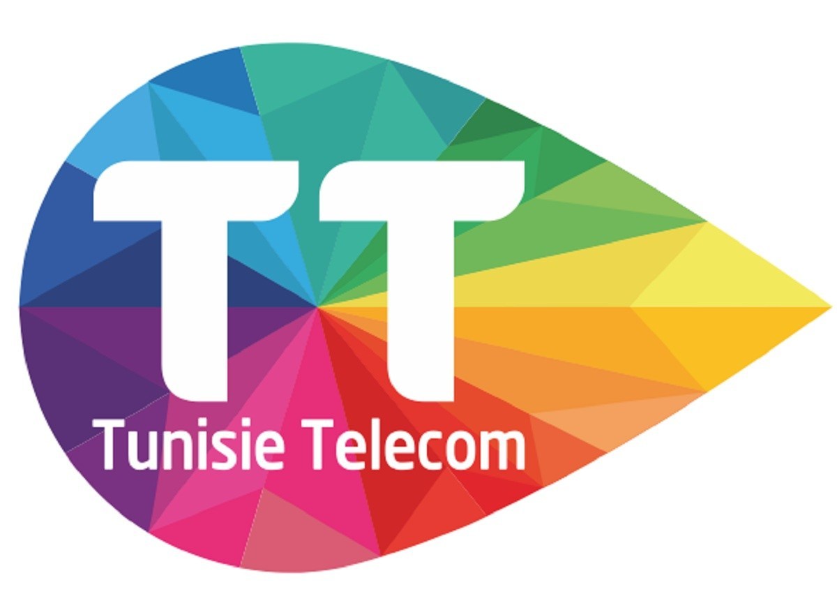 Tunisie Telecom reçoit  le prix  « Special Achievement in GIS Award »