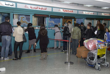 Tunisie: Enquête du ministère du Transport sur le cas de la famille tunisienne ayant réservé sur Tunisair sans trouver de sièges