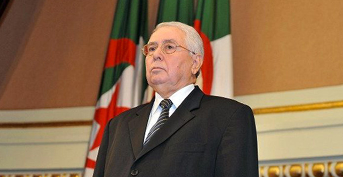 Le président algérien félicite Kais Saïed pour sa victoire