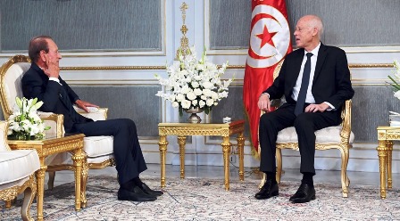 Tunisie – VIDEO : Kaïs Saïed s’entretient avec Bertrand Delanoë