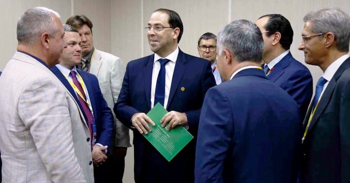 Tunisie – Youssef Chahed rencontre un groupe d’hommes d’affaires et d’investisseurs russes à Sochi