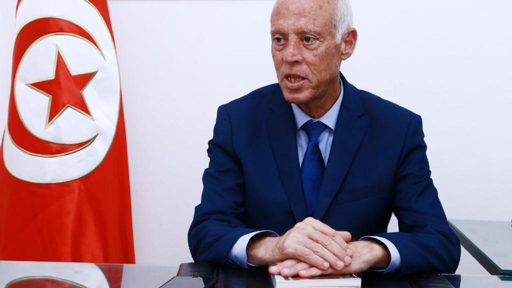 Tunisie: Kaïs Saied rencontre le conseil de l’ISIE