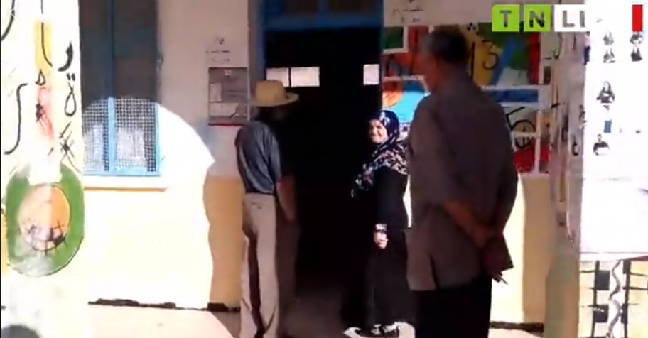 Tunisie – VIDEO : Elections législatives : Des centres de votes jusqu’à présent vides !