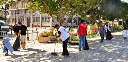 Tunisie – IMAGES : Le syndicat des forces de l’ordre participe à la campagne de propreté