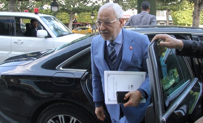 Tunisie – Ghannouchi réitère le refus d’Ennahdha de faire partie d’un gouvernement qui comporte des éléments de 9alb Tounes