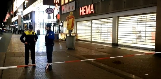 Pays Bas : DERNIERE MINUTE : trois blessés dans une attaque au couteau à La Haye