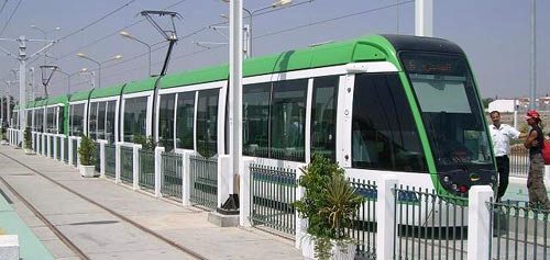 Tunisie – El Menzah : Un adolescent meurt après avoir été éjecté par ses amis d’une rame de métro