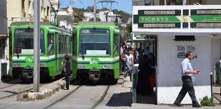 Tunisie – Station « Le Passage » : Des usagers bloquent les rames du métro léger