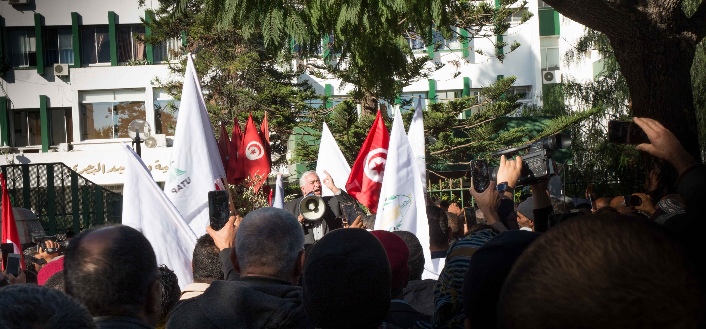 Tunisie : Les agriculteurs protestent devant le ministère de l’Agriculture