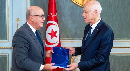 Tunisie – Le gouverneur de la Banque Centrale reçu par Kaïs Saïed