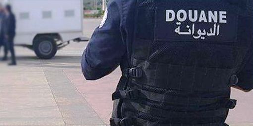 Tunisie – Sidi Bouzid : Un agent des douanes dans un état critique ; Il a été poignardé par un contrebandier