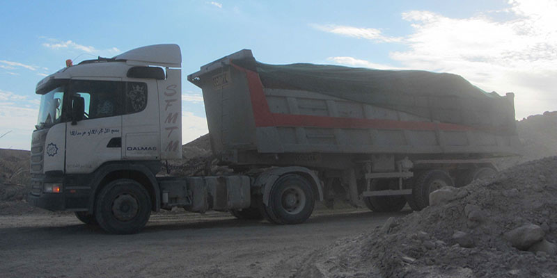 Tunisie: Décès d’un conducteur dans le renversement d’un camion de transport de phosphate à Gafsa