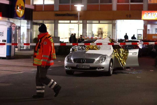 Allemagne: Neuf morts dans deux fusillades à Francfort