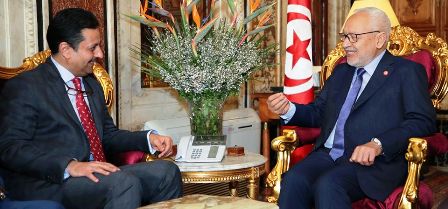 Tunisie – IMAGES : Tout d’un coup, comme par miracle, il n’est plus fatigué. Et il tient à le faire savoir !