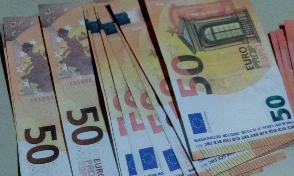 Tunisie [photos] Arrestation d’un individu impliqué dans une affaire de contrebande de devise à Sousse
