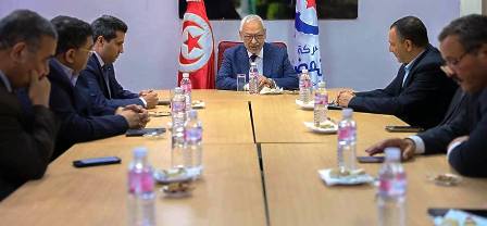 Tunisie – Les images parlantes de la réunion de Rached Ghannouchi avec les ministres d’Ennahdha