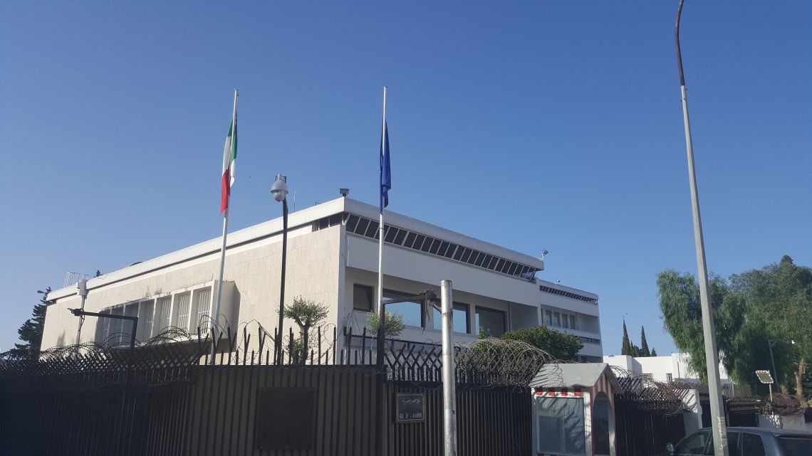 Tunisie: Présence d’une diplomate italienne infectée au coronavirus dans une libraire à la Marsa, réaction de l’ambassade