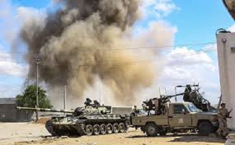 Libye: Prise de contrôle de plusieurs villes de l’Ouest après une offensive des force de Haftar