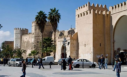 Tunisie: Célébration d’un mariage à Gafsa avec l’autorisation du maire, précisions du gouverneur