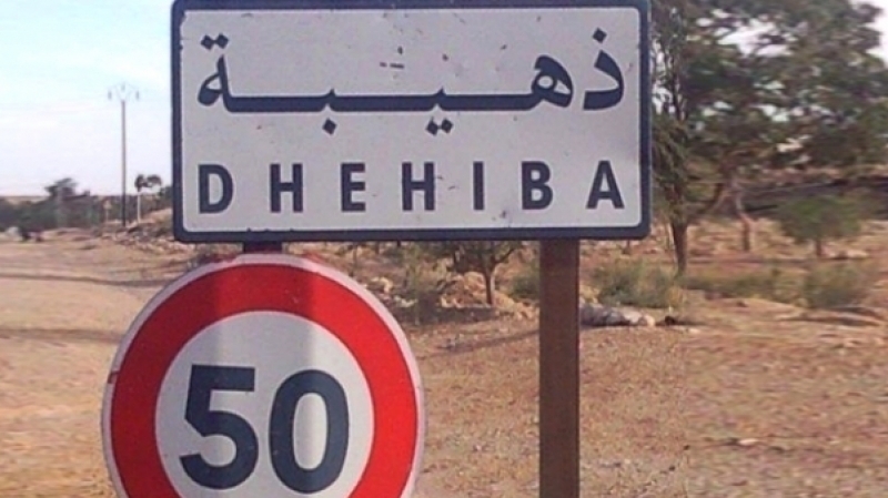 Tunisie: Evacuation de 27 Tunisiens bloqués au poste frontalier Dhehiba-Wazen