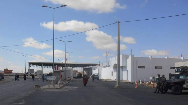 Tunisie: 30 ressortissants tunisiens coincés à Dhehiba-Wazen évacués