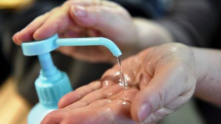 Tunisie – L’Etat doit intervenir pour régler le problème de la pénurie des gels hydro alcooliques